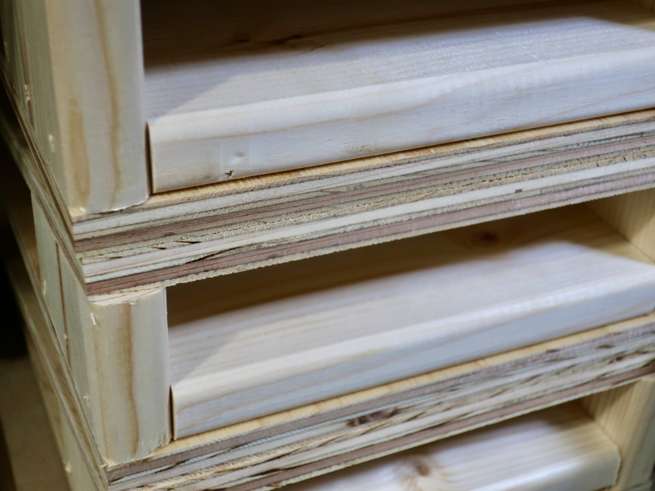 マイクロジャンプ台ロット生産